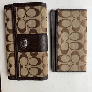 Coach Tan and Brown Signature Wallet Set